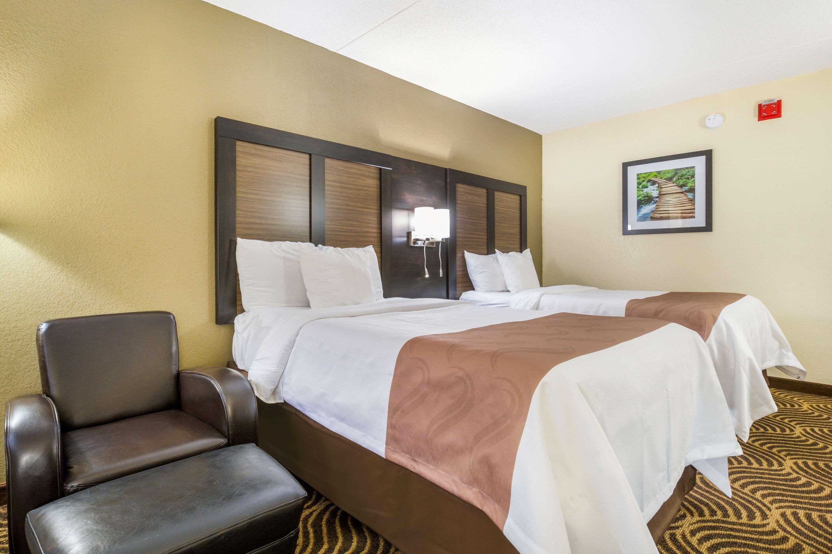 Quality Inn & Suites Florence - Cincinnati South Eksteriør billede