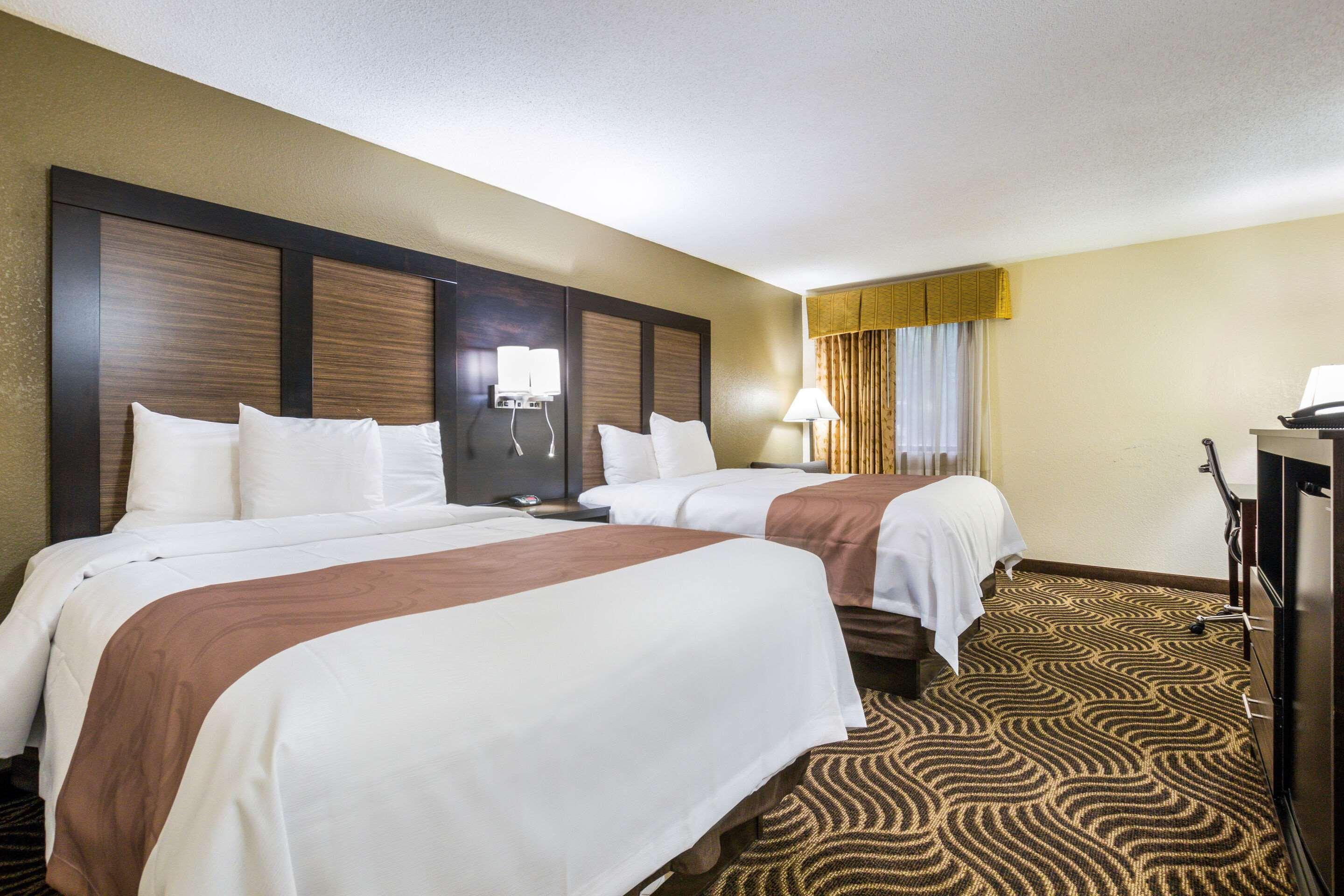 Quality Inn & Suites Florence - Cincinnati South Eksteriør billede