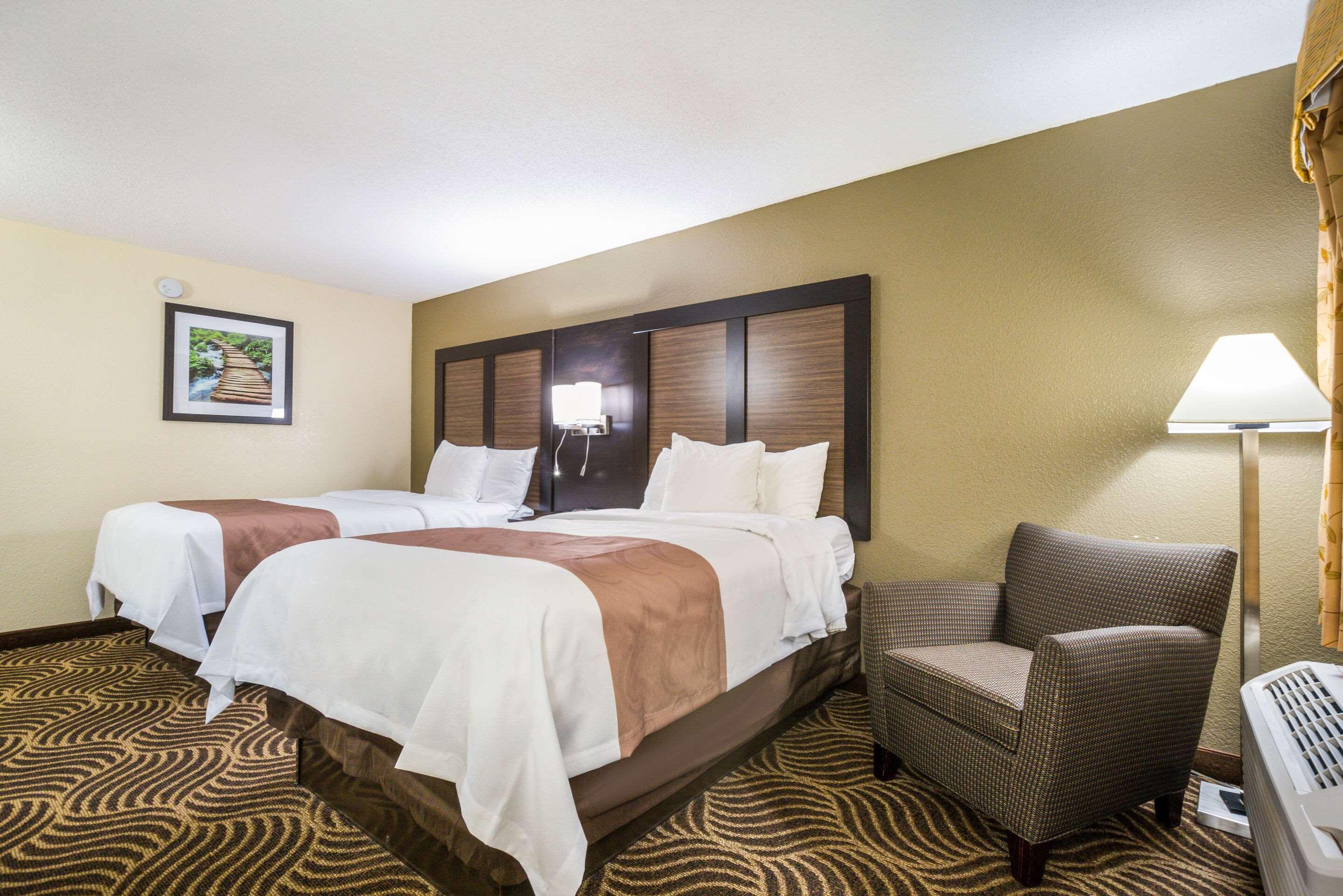 Quality Inn & Suites Florence - Cincinnati South Eksteriør billede