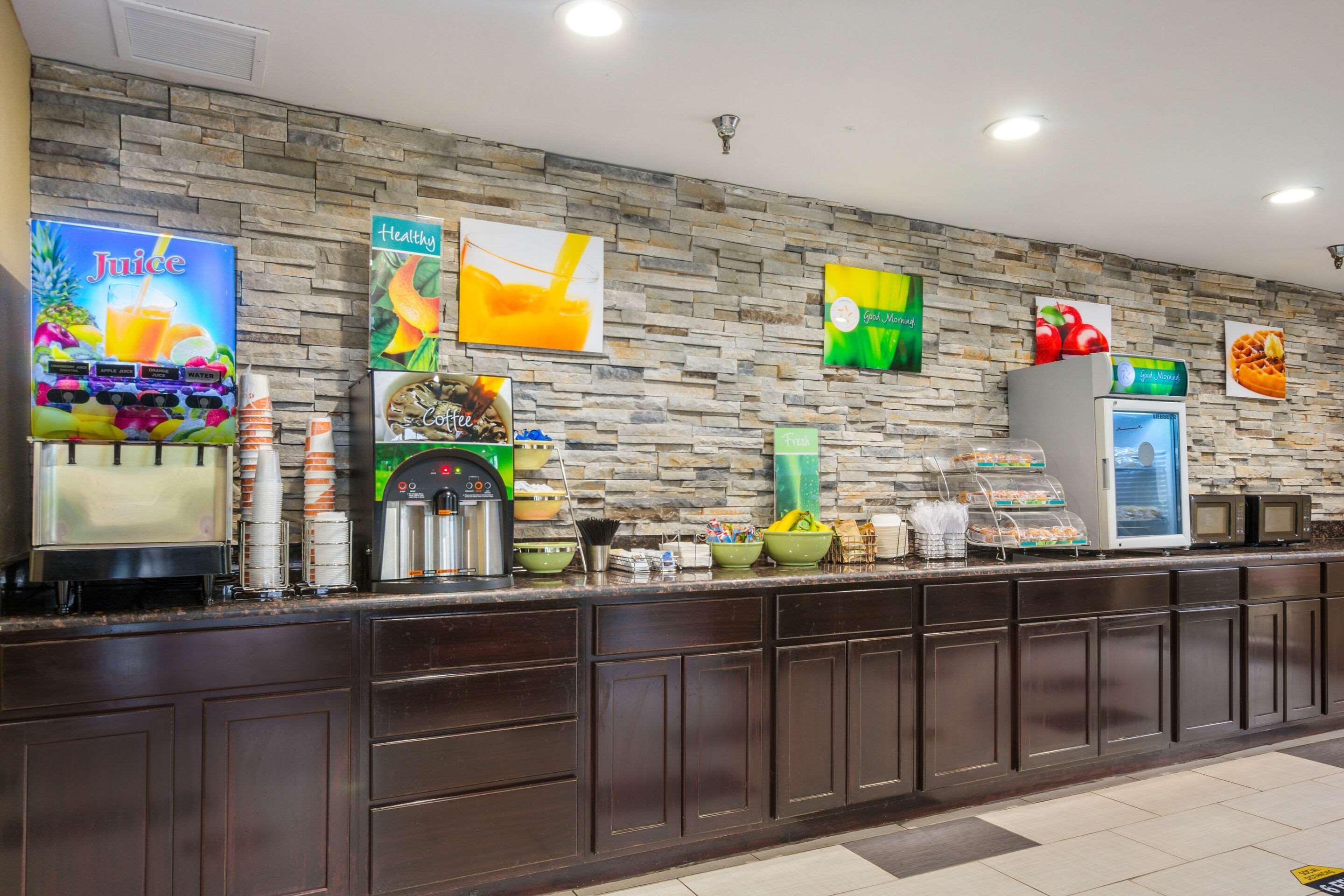 Quality Inn & Suites Florence - Cincinnati South Eksteriør billede